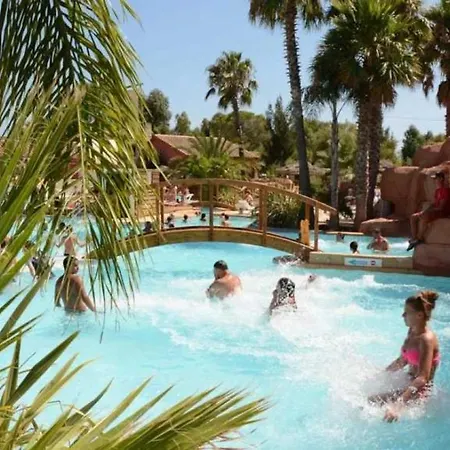 4 Etoiles - Parc Aquatique - Efaihh Ιέρ